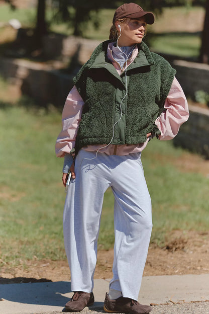 GREEN OLIVE VEST