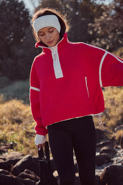 CANDY APPLE SWEAT