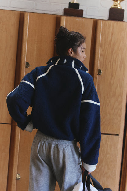 NAVY MOUNTAIN HIGH SWEATER