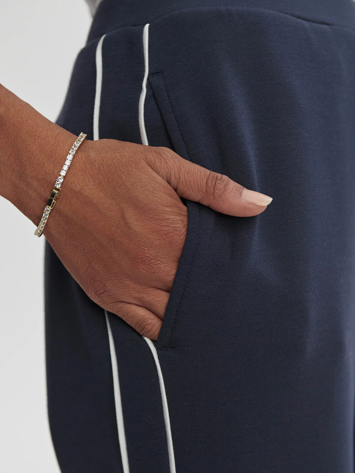 ZIP NAVY PANT