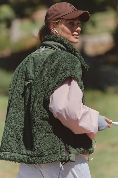 GREEN OLIVE VEST