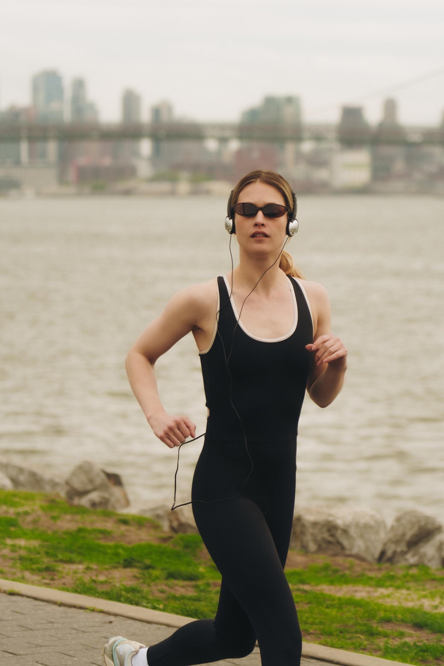 BLACK RITMO JUMPSUIT