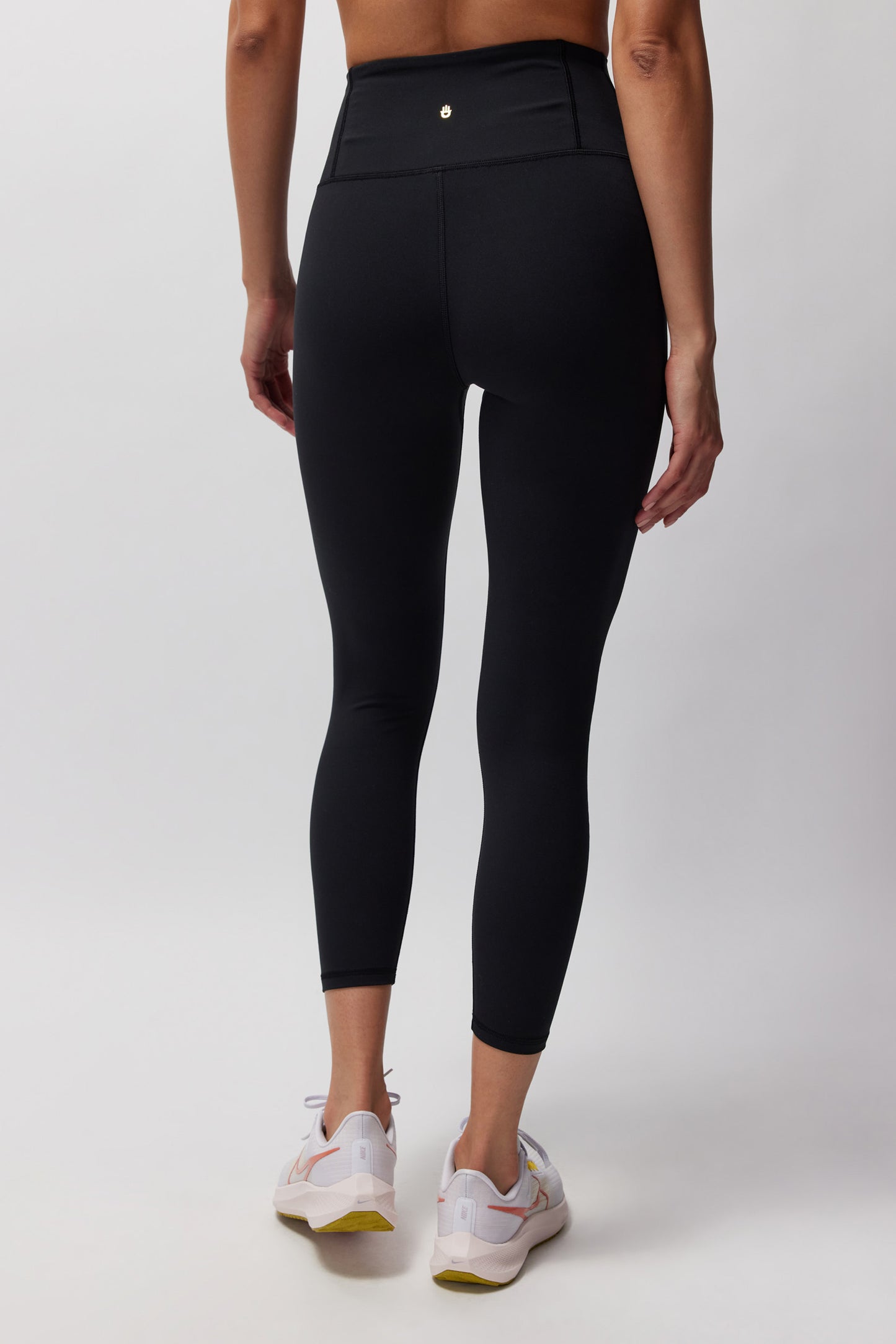 Ada High Waste 7/8 Legging